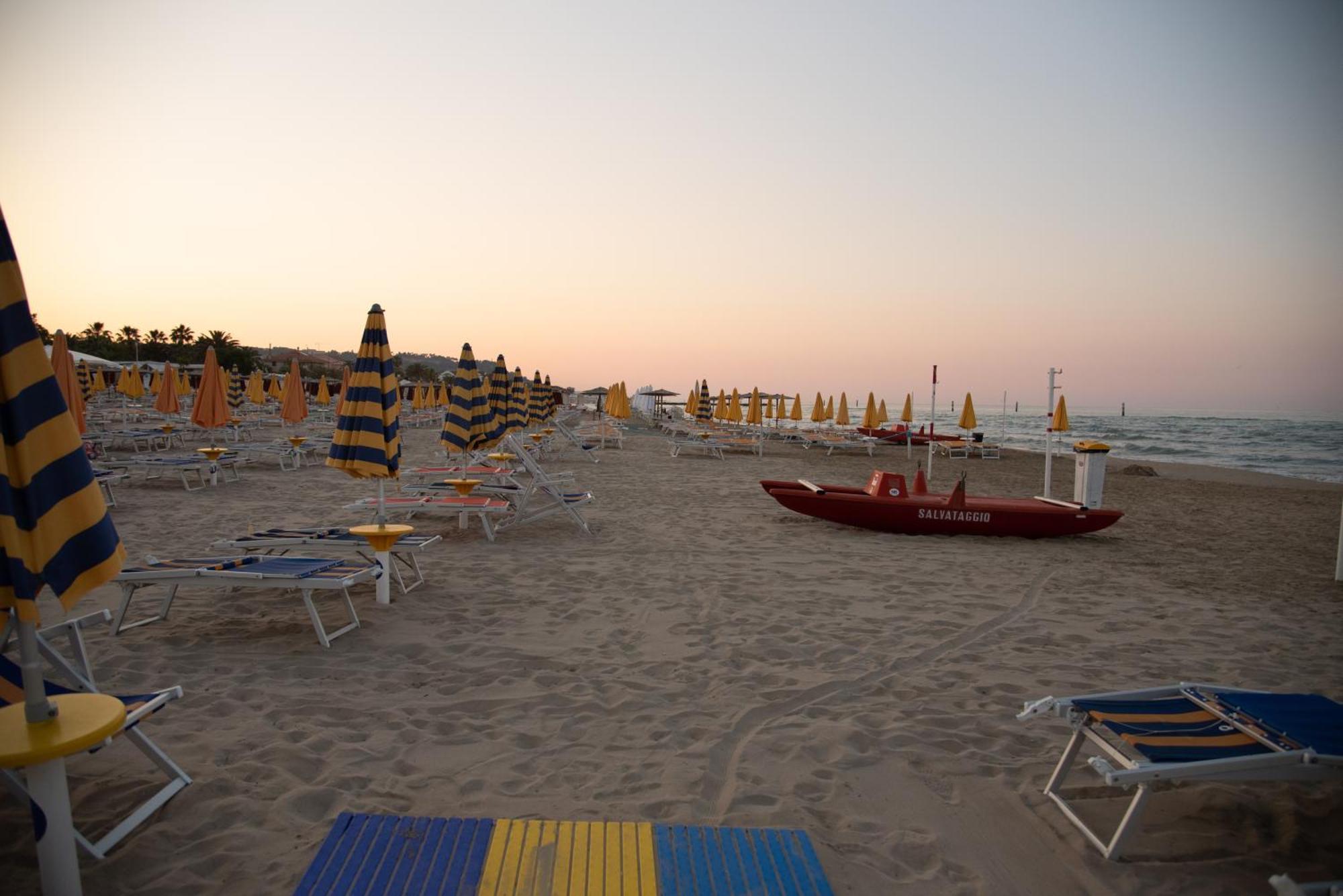 Hotel Eden Гротамаре Екстериор снимка
